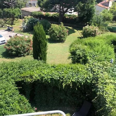 شقة Studio With Balcony 250m From The Beach أنتيب